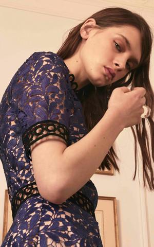 GUIPURE LACE DRESS IN TEAL BLUE